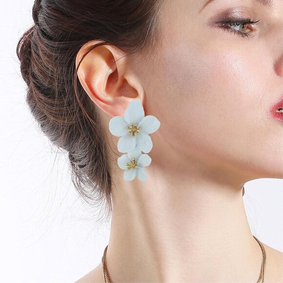 Women's White Elegant Double Flowers Dangle Layered Floral Petal Drop Earring - Picture 2 of 6